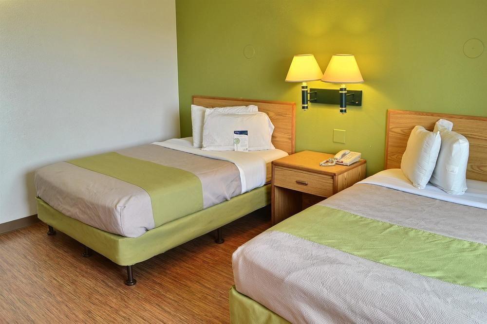 Motel 6-Canoga Park, Ca Лос-Анджелес Экстерьер фото